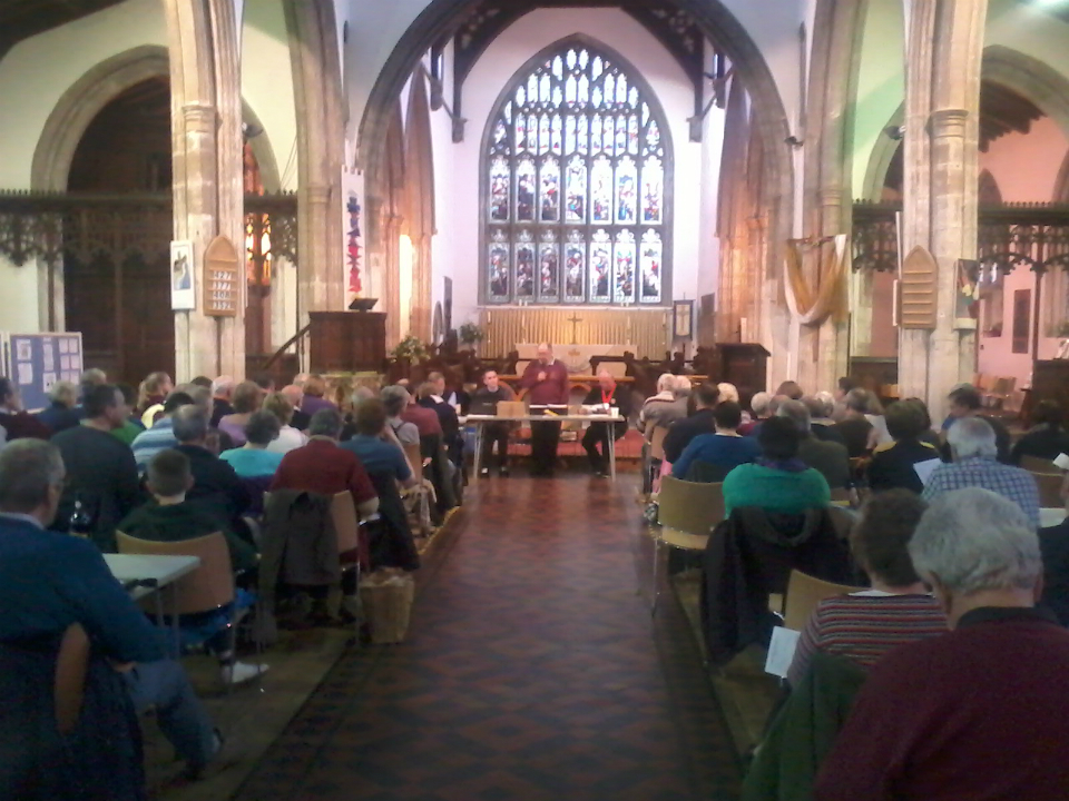 Chairman Alan Stanley addresses the meeting.