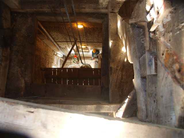 Bardwell, View down through the trapdoors